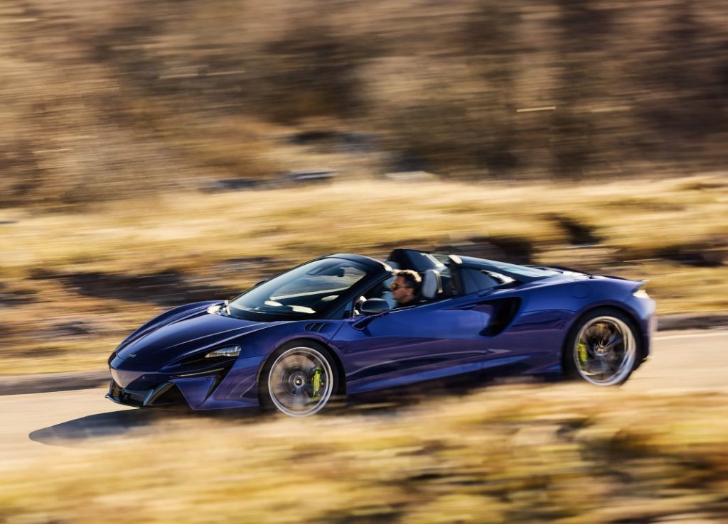 McLaren Artura Spider: El súper deportivo híbrido enchufable, ahora sin techo 19 Motor16 McLaren Artura Spider.11 Motor16