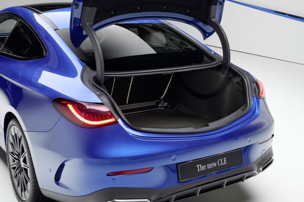 Primera prueba del Mercedes CLE (C236): Clase E por fuera, Clase C por dentro 17 Motor16 Mercedes cle 39 Motor16