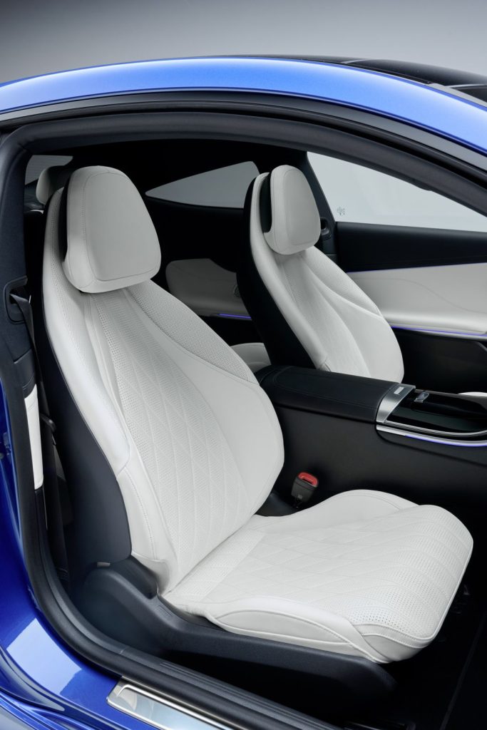 Primera prueba del Mercedes CLE (C236): Clase E por fuera, Clase C por dentro 14 Motor16 Mercedes cle 42 Motor16