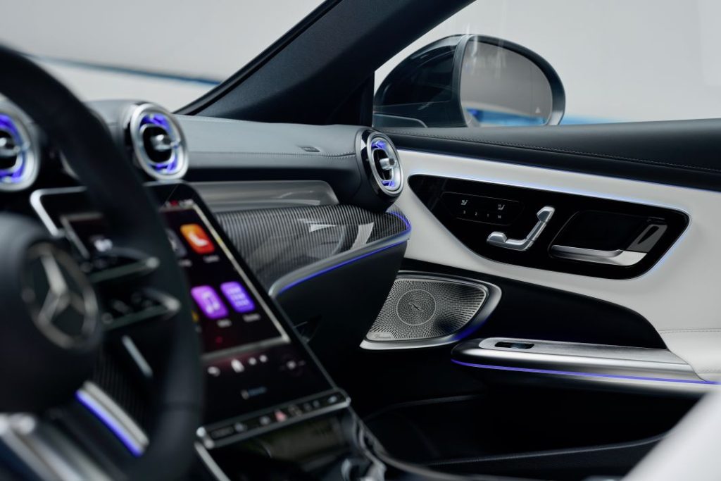 Primera prueba del Mercedes CLE (C236): Clase E por fuera, Clase C por dentro 13 Motor16 Mercedes cle 43 Motor16