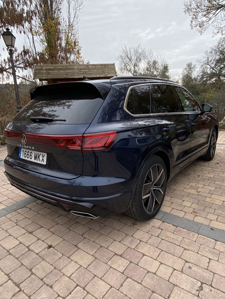 Prueba del Volkswagen Touareg V6 TDI. Un buque insignia como los de antes 21 Motor16 PRUEBA VW TOUAREG V6 TDI 17 Motor16