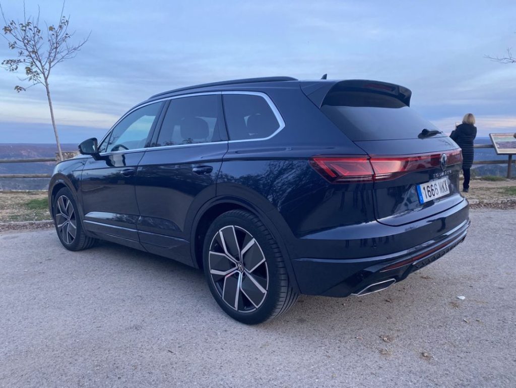 Prueba del Volkswagen Touareg V6 TDI. Un buque insignia como los de antes 23 Motor16 PRUEBA VW TOUAREG V6 TDI 19 Motor16