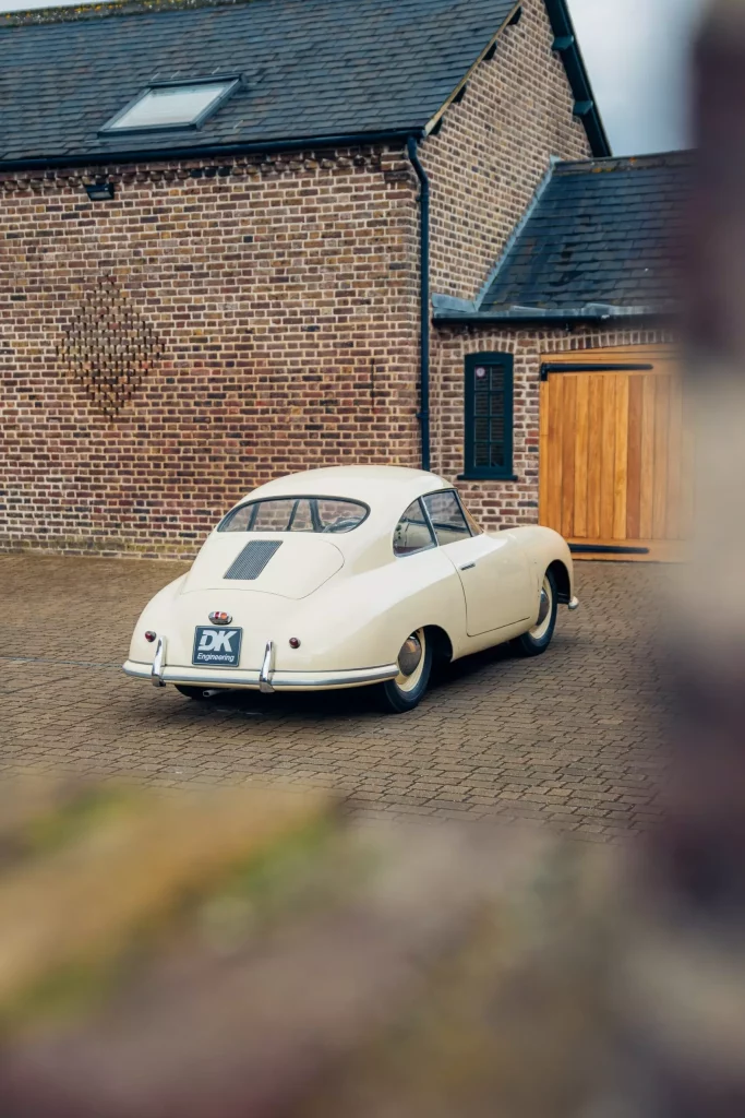 Porsche 356 2 40 scaled 1 Motor16