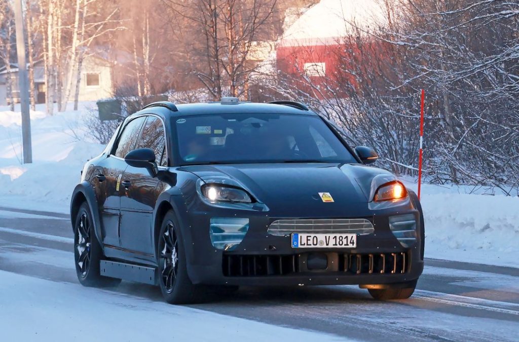 Fotos espía del Porsche Cayenne 2026. Hola al eléctrico 16 Motor16 Porsche Cayenne EV mule 14 Motor16