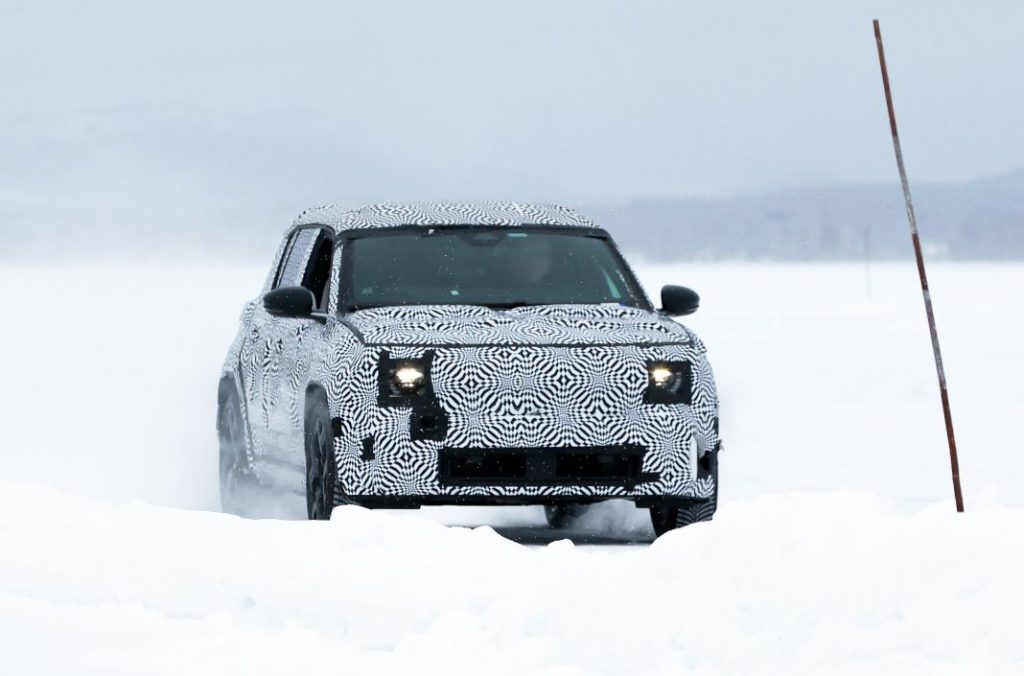 El Renault 4 E-Tech es sometido a las pruebas invernales 15 Motor16 Renault 4 E Tech 2024 11 Motor16