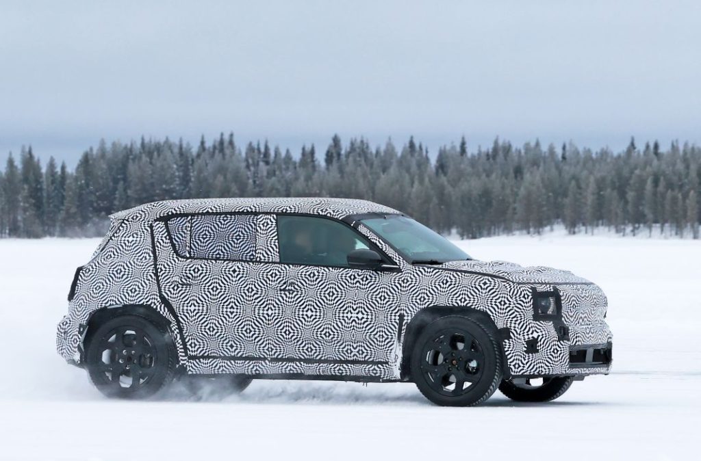 El Renault 4 E-Tech es sometido a las pruebas invernales 10 Motor16 Renault 4 E Tech 2024 6 Motor16