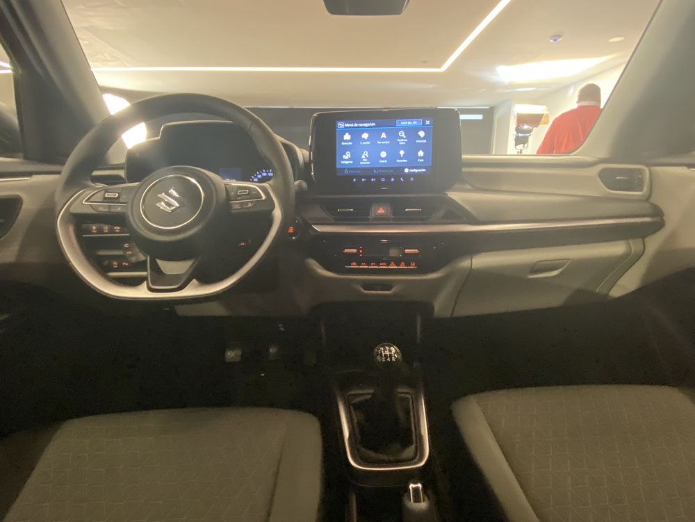 El nuevo Suzuki Swift, un icono clásico con mucho futuro 20 Motor16 SUZUKI SWIFT 4a GENERACION 9 Motor16