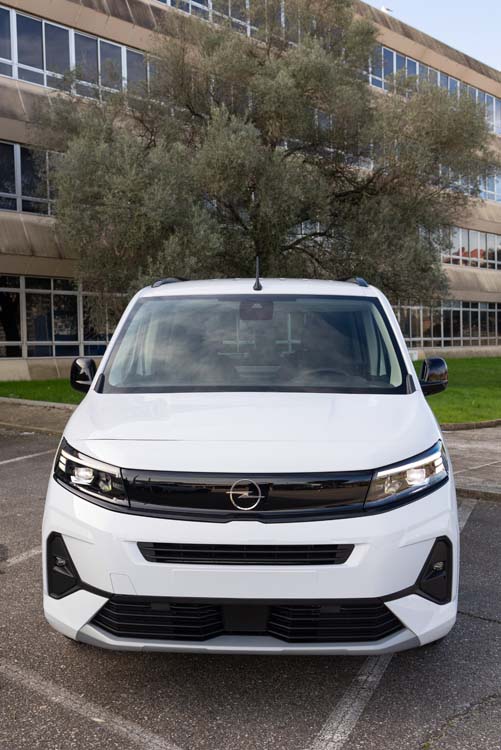 Stellantis pone patas arriba toda su gama de vehículos comerciales 11 Motor16 Stellantis Pro One comerciales 8 Motor16