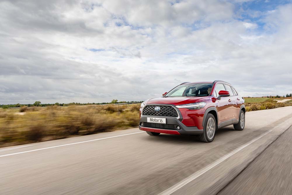 Prueba Toyota Corolla Cross 140H.