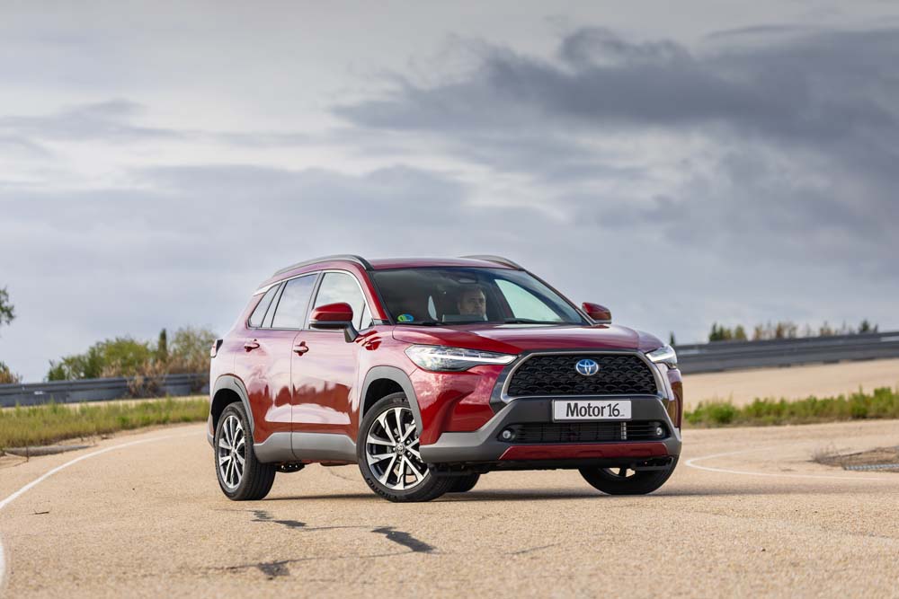 Toyota Corolla Cross 140H 10 Motor16