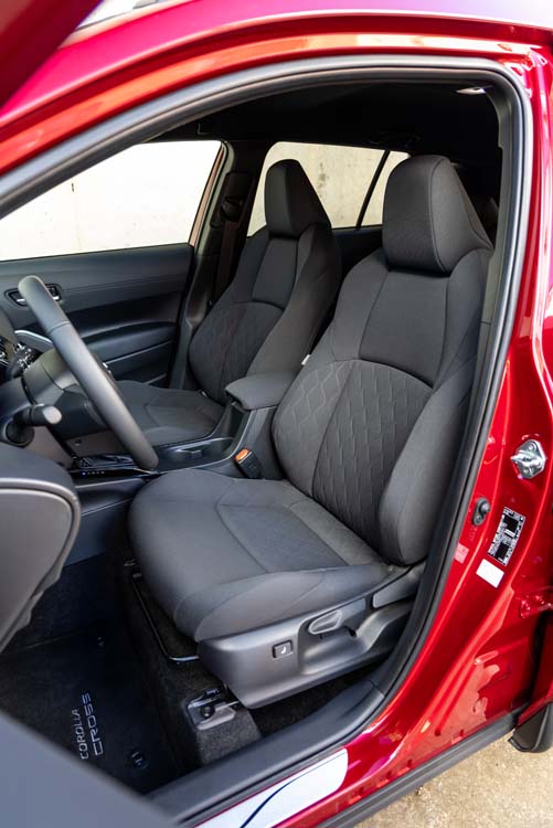 Toyota Corolla Cross 140H 22 Motor16