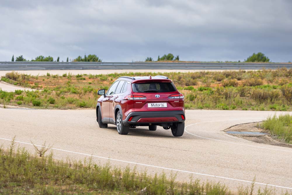 Toyota Corolla Cross 140H 3 Motor16