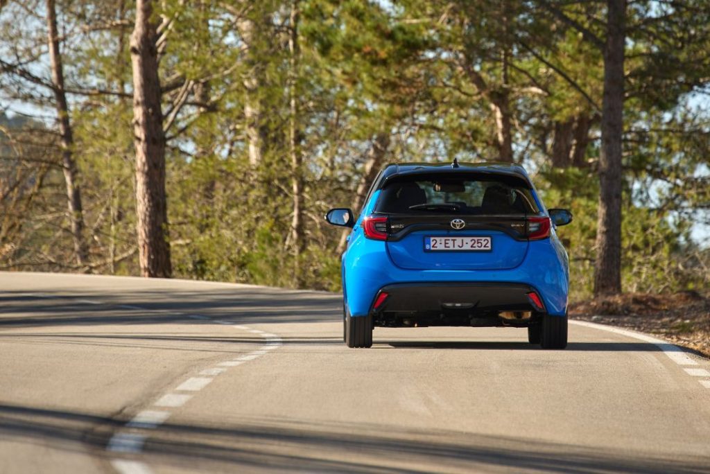 Primera prueba del Toyota Yaris Hybrid 130 CV 2024: Más potente y equipado pero igualmente híbrido 42 Motor16 Toyota Yaris 2024 14 Motor16