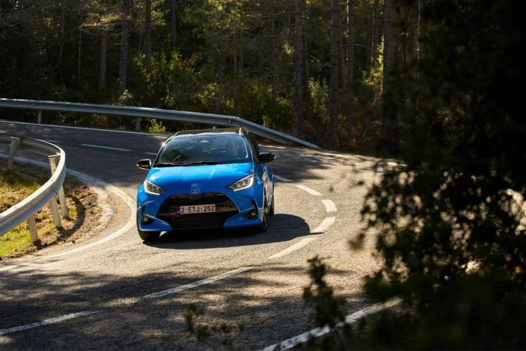 Primera prueba del Toyota Yaris Hybrid 130 CV 2024: Más potente y equipado pero igualmente híbrido 43 Motor16 Toyota Yaris 2024 15 Motor16