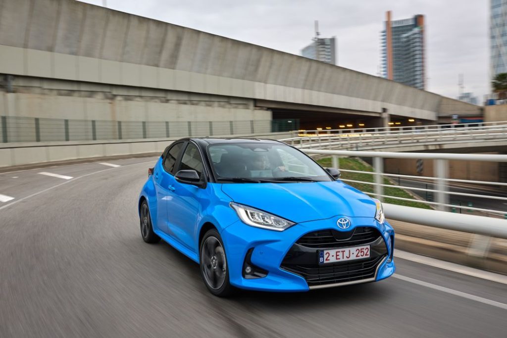 Primera prueba del Toyota Yaris Hybrid 130 CV 2024: Más potente y equipado pero igualmente híbrido 36 Motor16 Toyota Yaris 2024 22 Motor16