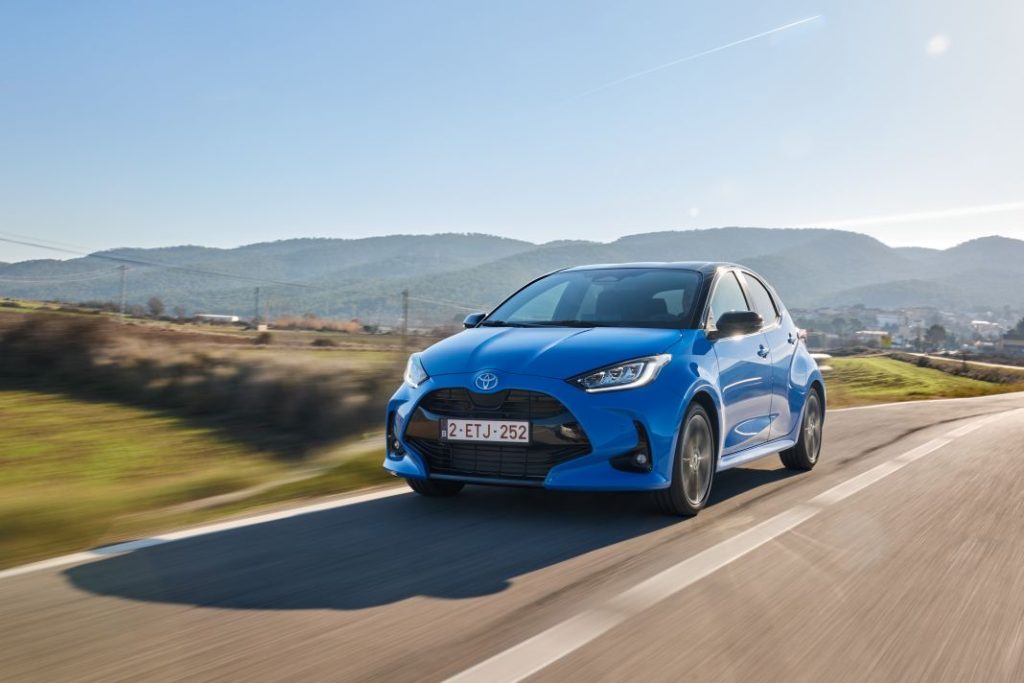 Primera prueba del Toyota Yaris Hybrid 130 CV 2024: Más potente y equipado pero igualmente híbrido 49 Motor16 Toyota Yaris 2024 9 Motor16