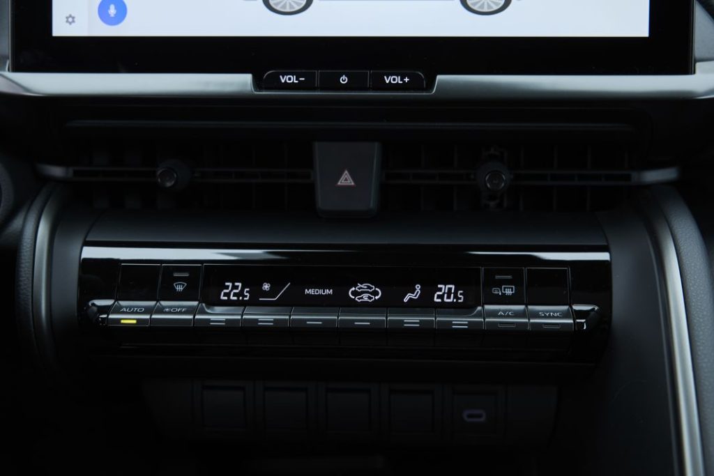 Toyota c hr prueba 11 Motor16