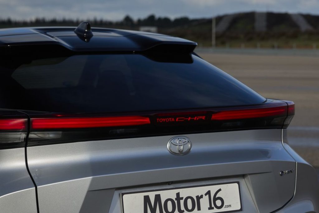 Toyota c hr prueba 25 Motor16