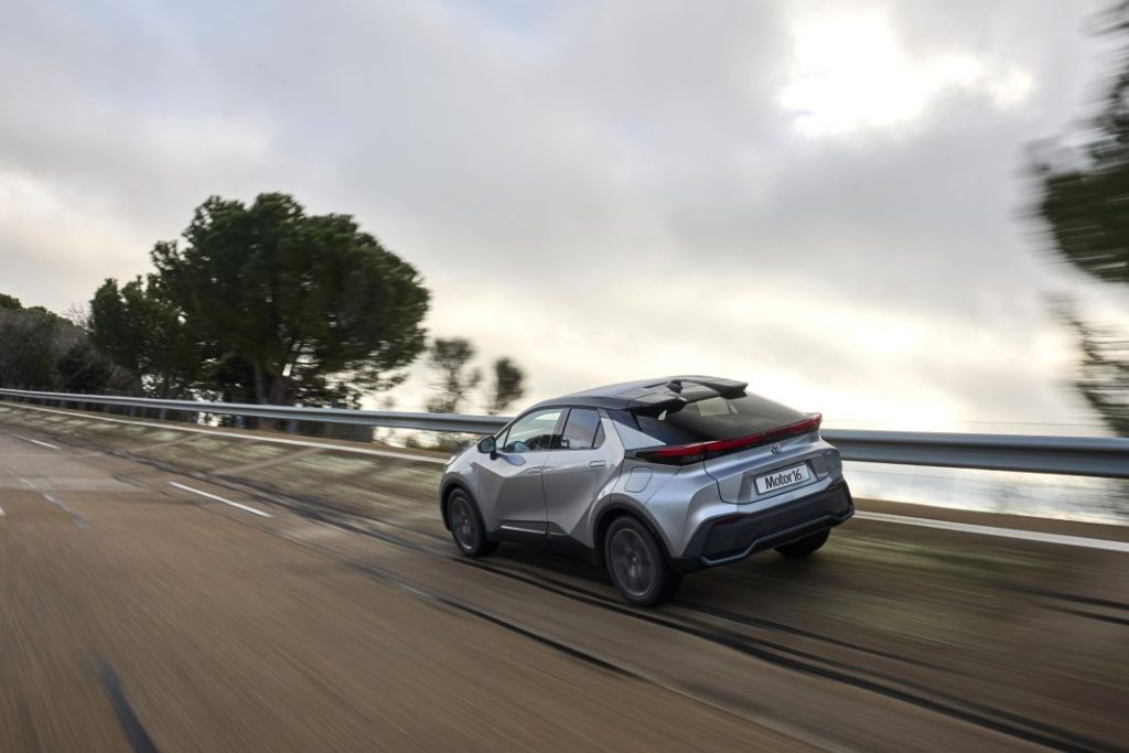 Toyota c hr prueba 32 Motor16