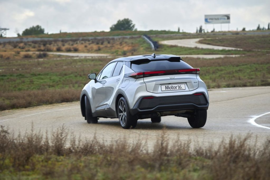 Toyota c hr prueba 35 Motor16