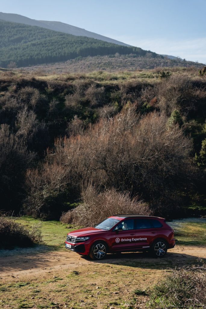 VOLKSWAGEN TOUAREG 16 Motor16