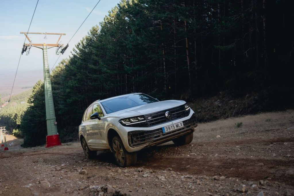 VOLKSWAGEN TOUAREG 3 Motor16