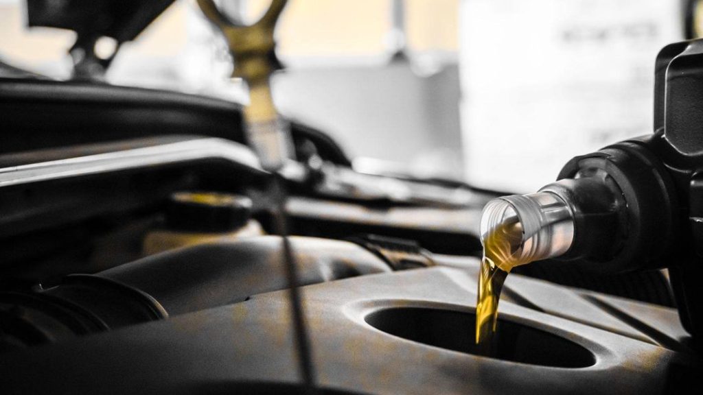 aceite coche 7 Motor16