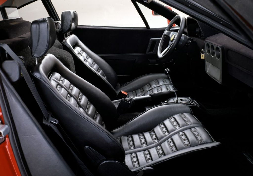 ferrari 288 gto 21 Motor16
