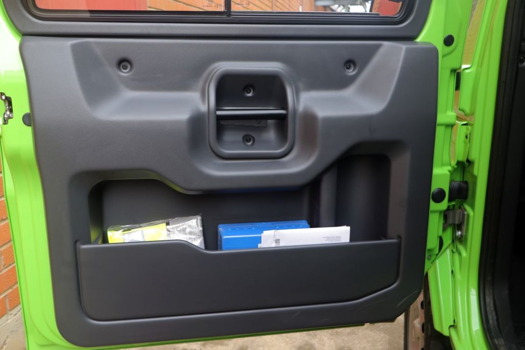 invicta evum acar camion 4x4 electrico 13 Motor16