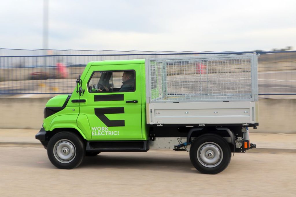 invicta evum acar camion 4x4 electrico 23 Motor16