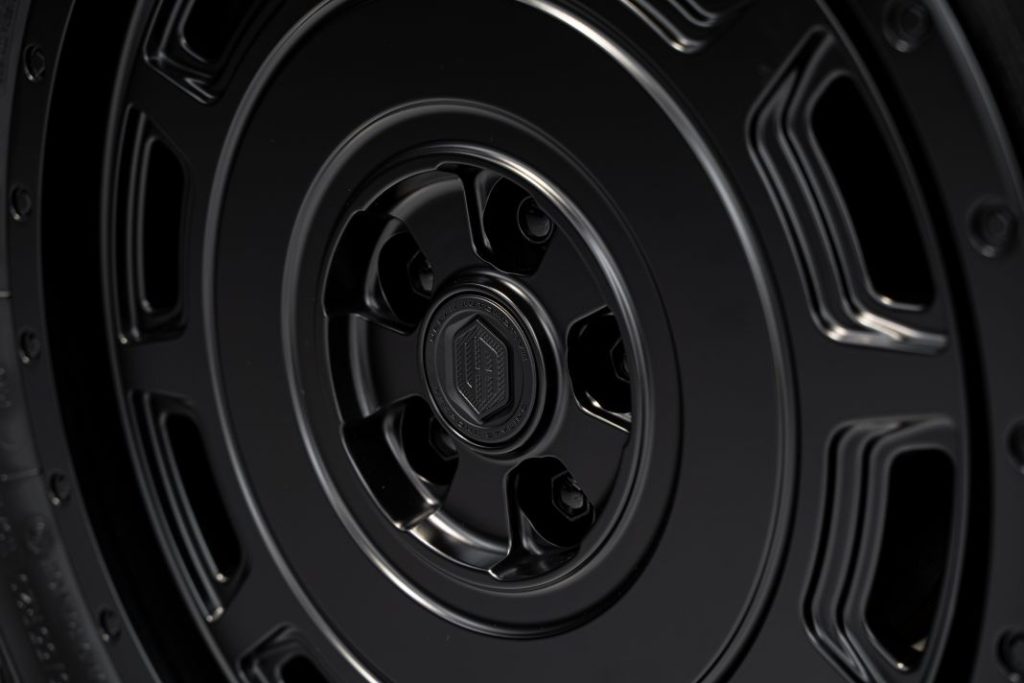 land rover defender 130 urban automotive 2 Motor16