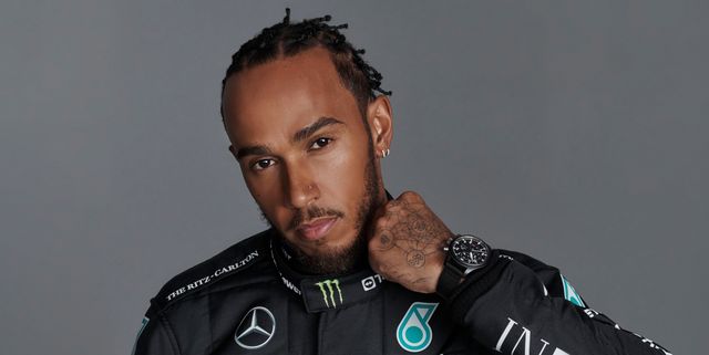 ¡Atento fan de la Fórmula 1! Puedes ganar una experiencia exclusiva con el equipo Mercedes-AMG Petronas 1 Motor16 El ganador del sorteo podrá saludar en persona al piloto de Fórmula 1, Lewis Hamilton.