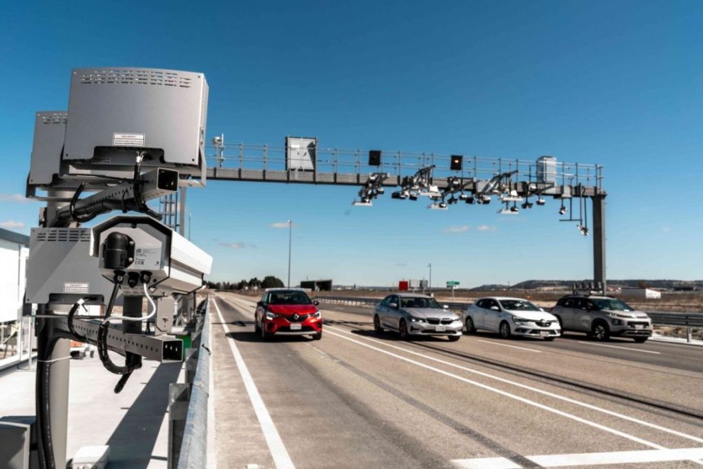 Las autopistas tienen nuevo límite de velocidad: 150 km/h 100 Motor16 excepciones