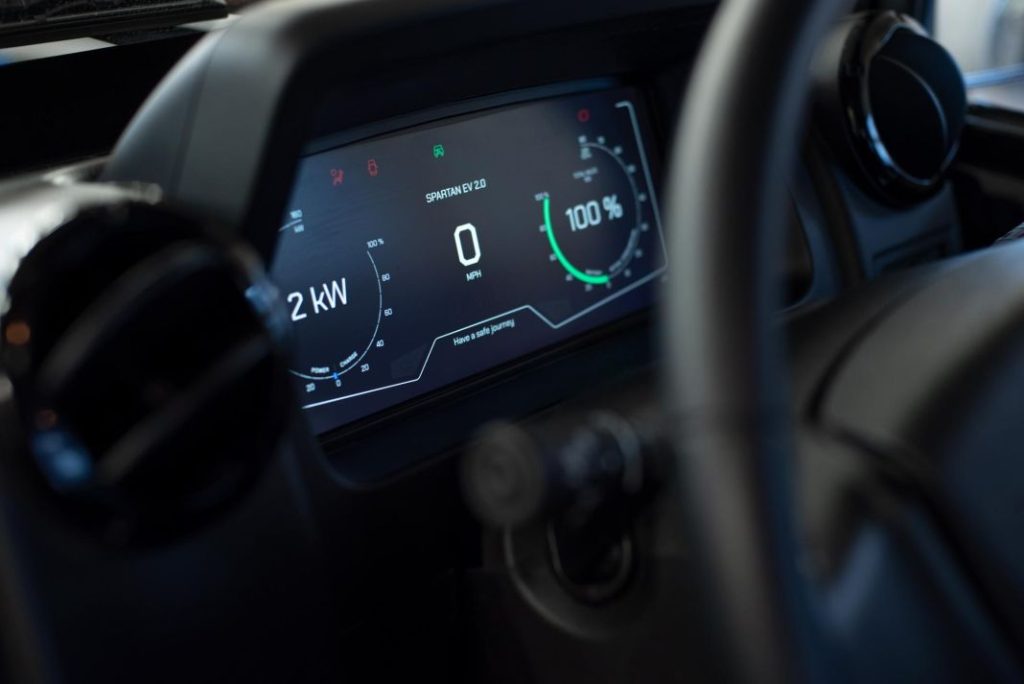 Este falso Mercedes Clase G tiene algo de indio, algo de chino, algo de checo y es completamente eléctrico 1 Motor16 mercedes clase g chino spartan ev 20 16 Motor16
