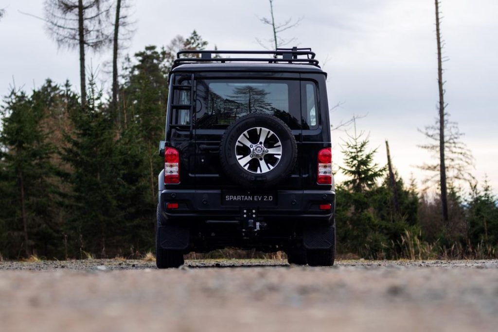Este falso Mercedes Clase G tiene algo de indio, algo de chino, algo de checo y es completamente eléctrico 4 Motor16 mercedes clase g chino spartan ev 20 8 Motor16