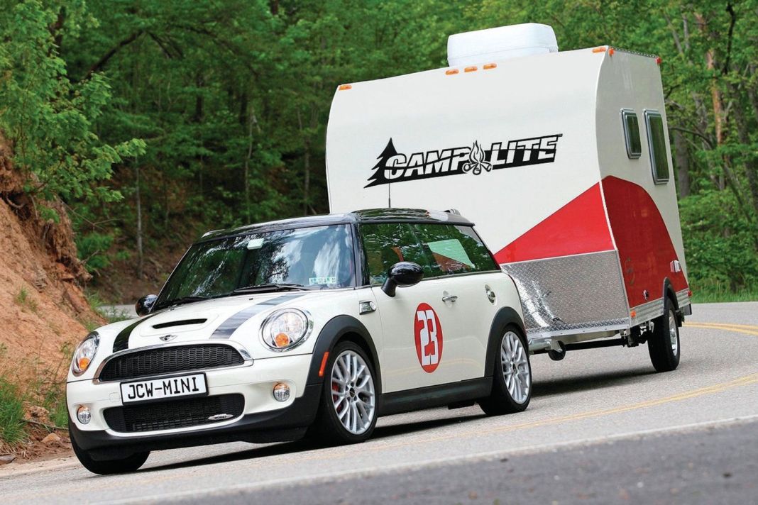 Recomendaciones de la DGT para quienes viajan con un remolque 2 Motor16 CONDUCCIÓN Y DESCANSO: CLAVES PARA UNA AVENTURA SIN SOBRESALTOS