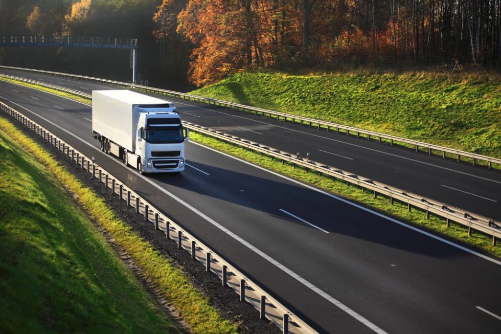 El acuerdo firmado entre España y Marruecos pone en jaque la seguridad en las carreteras 171 Motor16 ruta carretera camion 2 Motor16