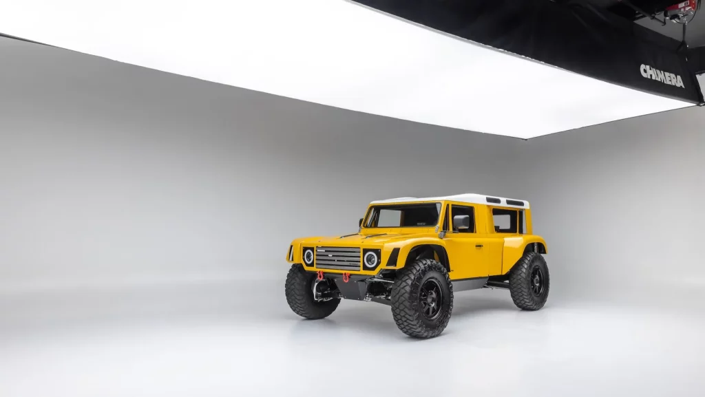 Scarbo SV Rover, el Land Rover Defender que quería ser un 'monster truck' 14 Motor16 scarbo vintage sv rover 100917637 h Motor16