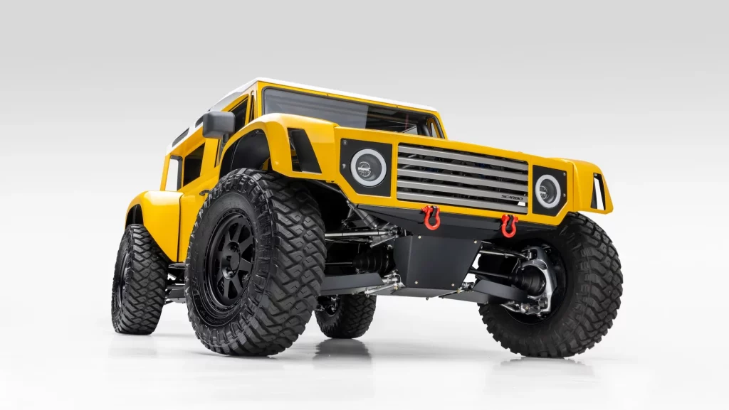 Scarbo SV Rover, el Land Rover Defender que quería ser un 'monster truck' 15 Motor16 scarbo vintage sv rover 100917638 h Motor16