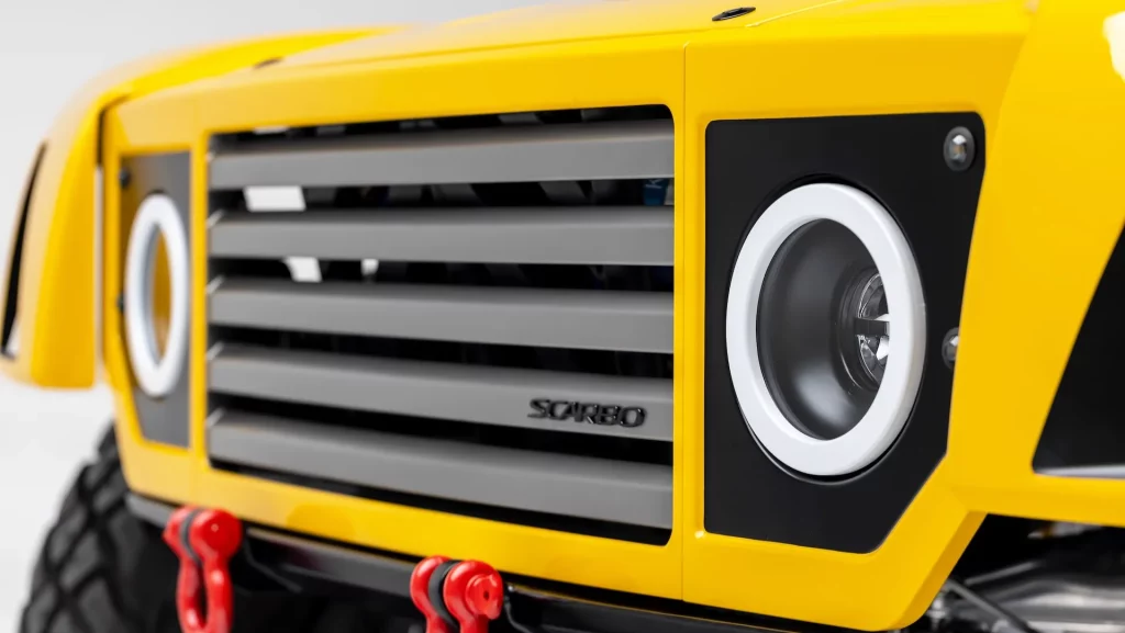 Scarbo SV Rover, el Land Rover Defender que quería ser un 'monster truck' 23 Motor16 scarbo vintage sv rover 100917646 h Motor16