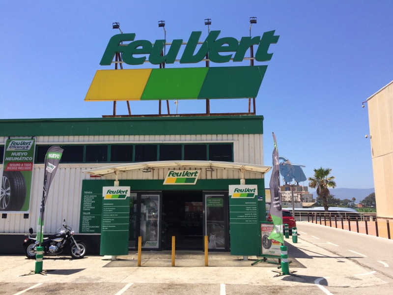 Feu Vert, Midas, Norauto, MotorTown… El mejor taller para cambiar tus neumáticos es este 131 Motor16 tienda feuvert carrefour gransur Motor16