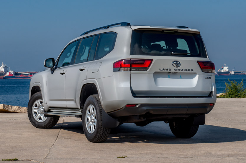 Así es el nuevo Toyota Land Cruiser en su versión más básica 15 Motor16 toyota land cruiser 300 gxr basico 2 Motor16