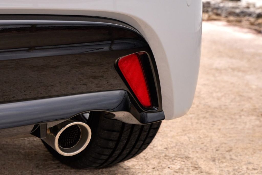 Primera prueba del Toyota Yaris Hybrid 130 CV 2024: Más potente y equipado pero igualmente híbrido 103 Motor16 toyota yaris 2024 interior 4 Motor16