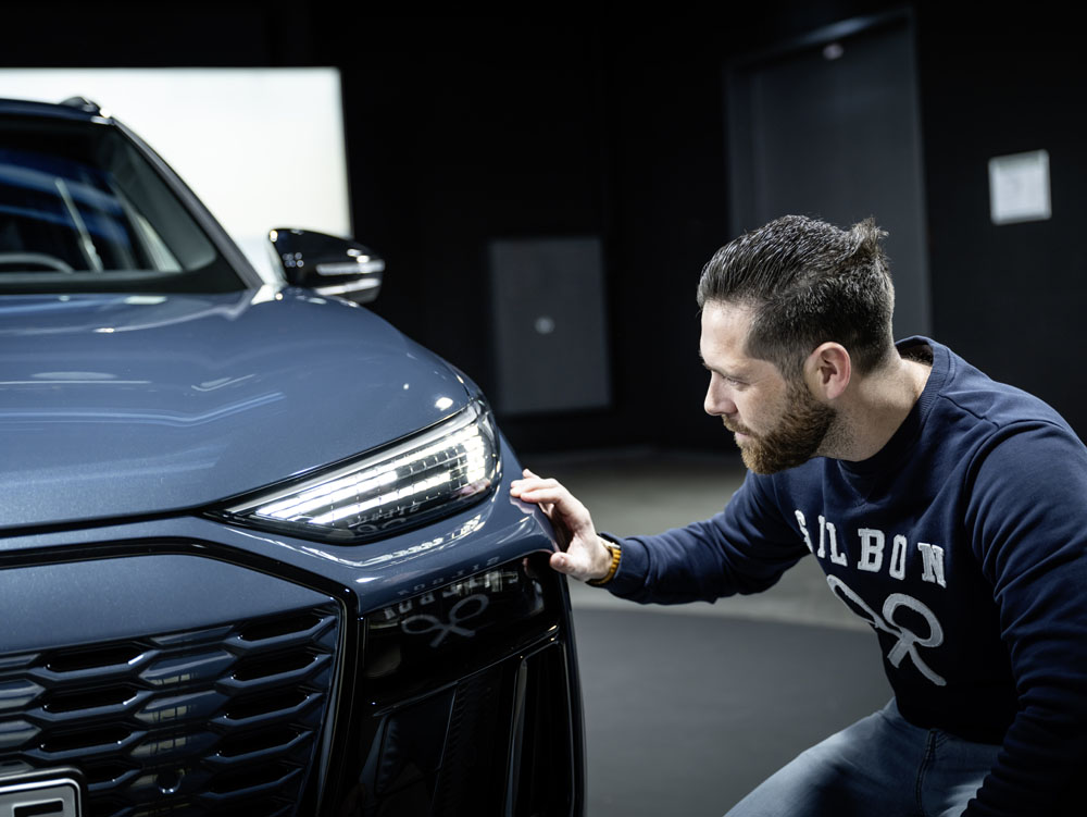 Audi Q6 e-tron: El primero de una prometedora gama de vehículos eléctricos 140 Motor16 2024 Audi Q6 e tron 113 Motor16
