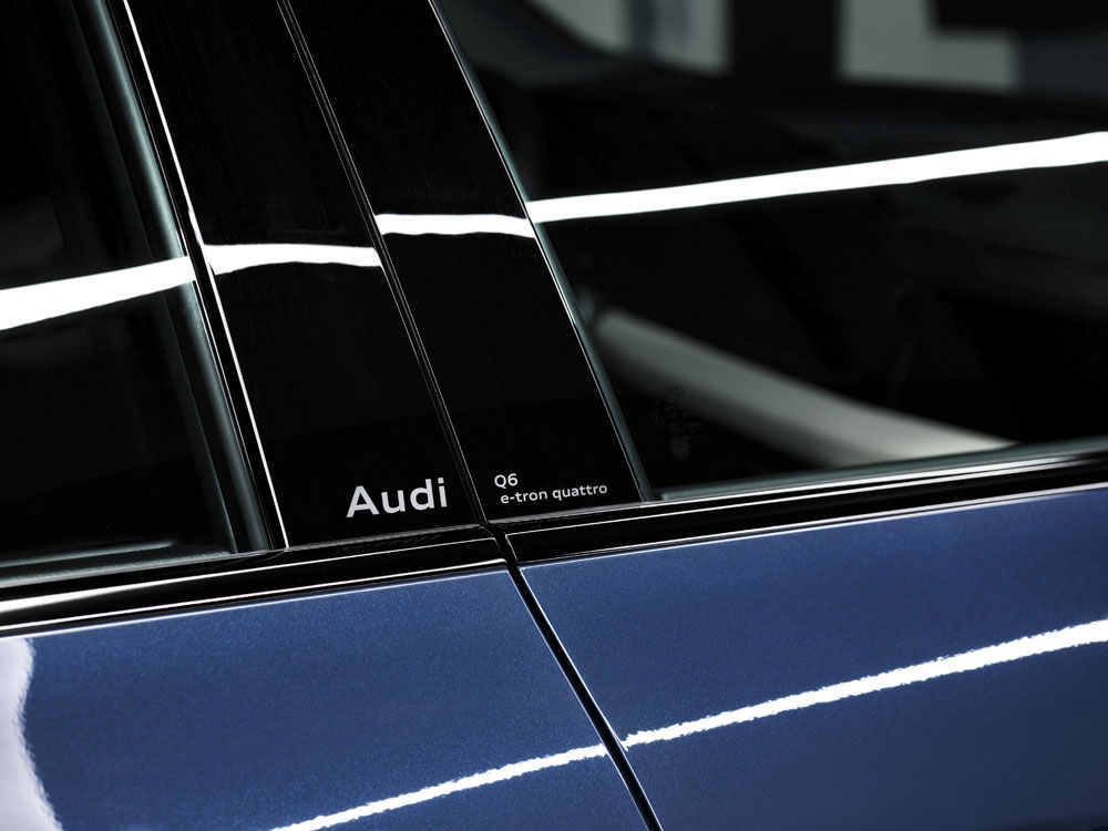 Audi Q6 e-tron: El primero de una prometedora gama de vehículos eléctricos 57 Motor16 2024 Audi Q6 e tron 53 Motor16