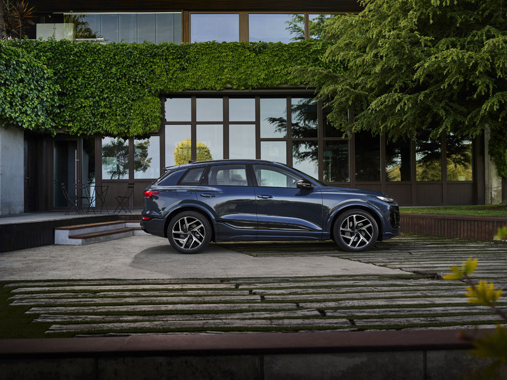Audi Q6 e-tron: El primero de una prometedora gama de vehículos eléctricos 18 Motor16 2024 Audi Q6 e tron 56 Motor16