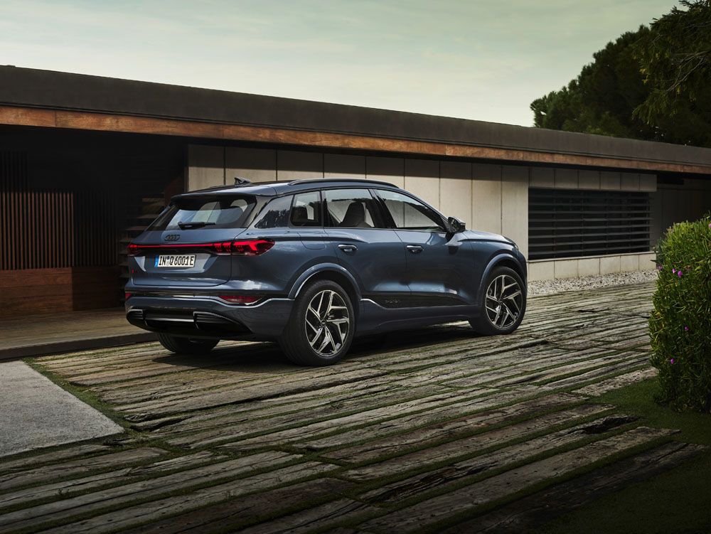 Audi Q6 e-tron: El primero de una prometedora gama de vehículos eléctricos 21 Motor16 2024 Audi Q6 e tron 59 Motor16