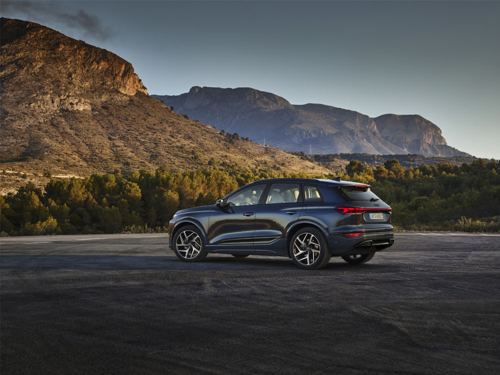 Audi Q6 e-tron: El primero de una prometedora gama de vehículos eléctricos 29 Motor16 2024 Audi Q6 e tron 68 Motor16