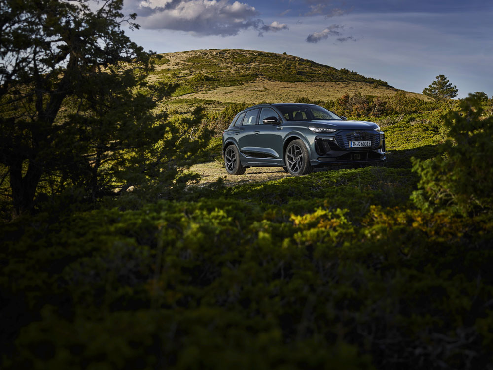 Audi Q6 e-tron: El primero de una prometedora gama de vehículos eléctricos 33 Motor16 2024 Audi Q6 e tron 72 Motor16