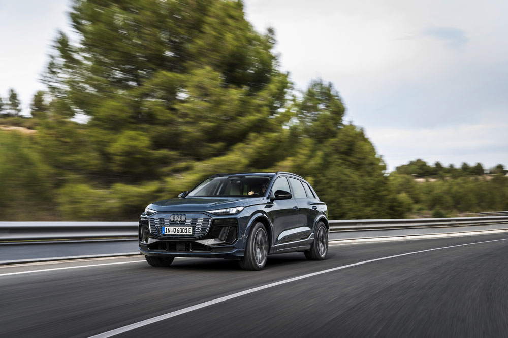 Audi Q6 e-tron: El primero de una prometedora gama de vehículos eléctricos 47 Motor16 2024 Audi Q6 e tron 86 Motor16